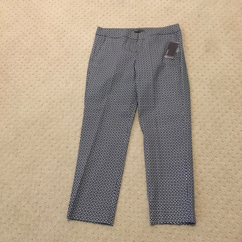 Cropped trousers